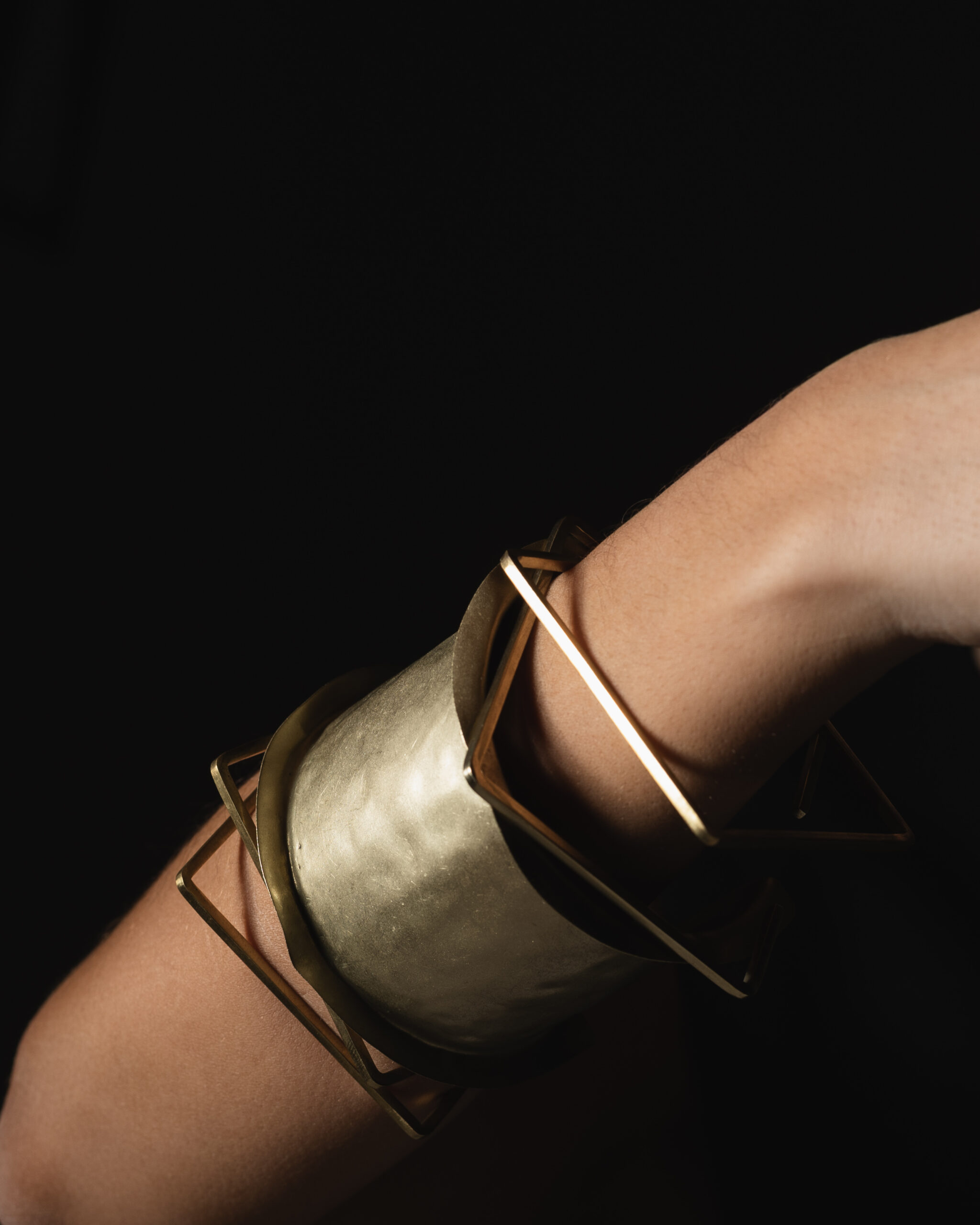 PEÇAS VENDIDAS SEPARAMENTE.